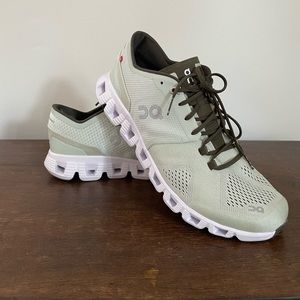 Cloud X Men’s Running Shoe US SIZE 10